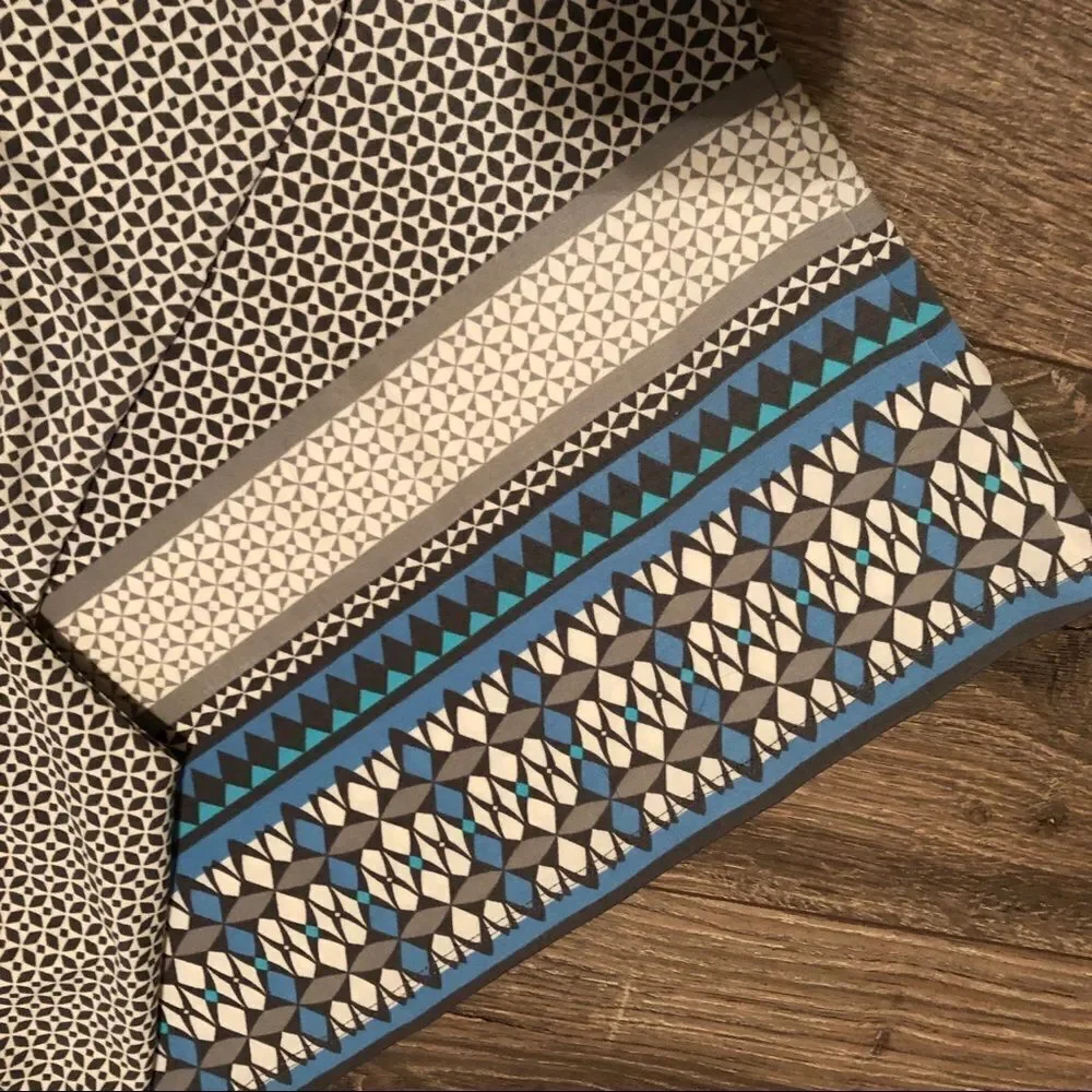 ‎Max Studio Tunic Style Dress - Picture 5 of 5